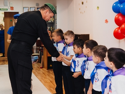 Орлята-аистята